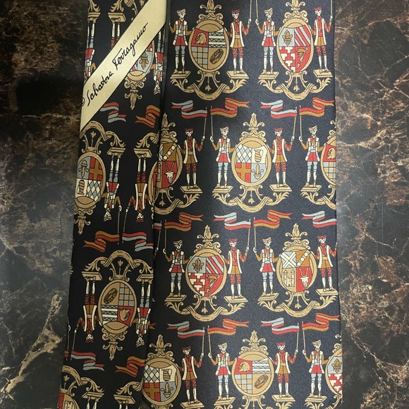 Salvatore Ferragamo Mens Necktie 100% Silk Black Horse Print Tie ITALY - Picture 5 of 5